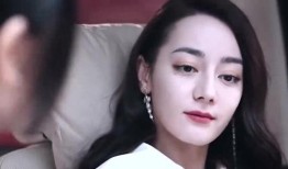 迪丽热巴专心爆料视频在线观看,揭秘幕后故事，精彩视频在线观看