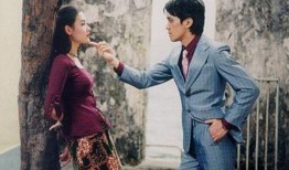 周星驰电影花絮爆料视频,揭秘花絮中的经典瞬间