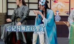 亚轩爆料队友是谁啊视频,队友身份大曝光！