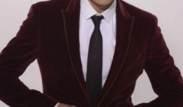 娱乐吃瓜君刘德华,娱乐圈的常青树，揭秘他的传奇人生与吃瓜趣事