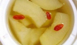 冰糖炖雪梨雪梨在线观看,甜蜜治愈，暖意融融的冬日恋歌